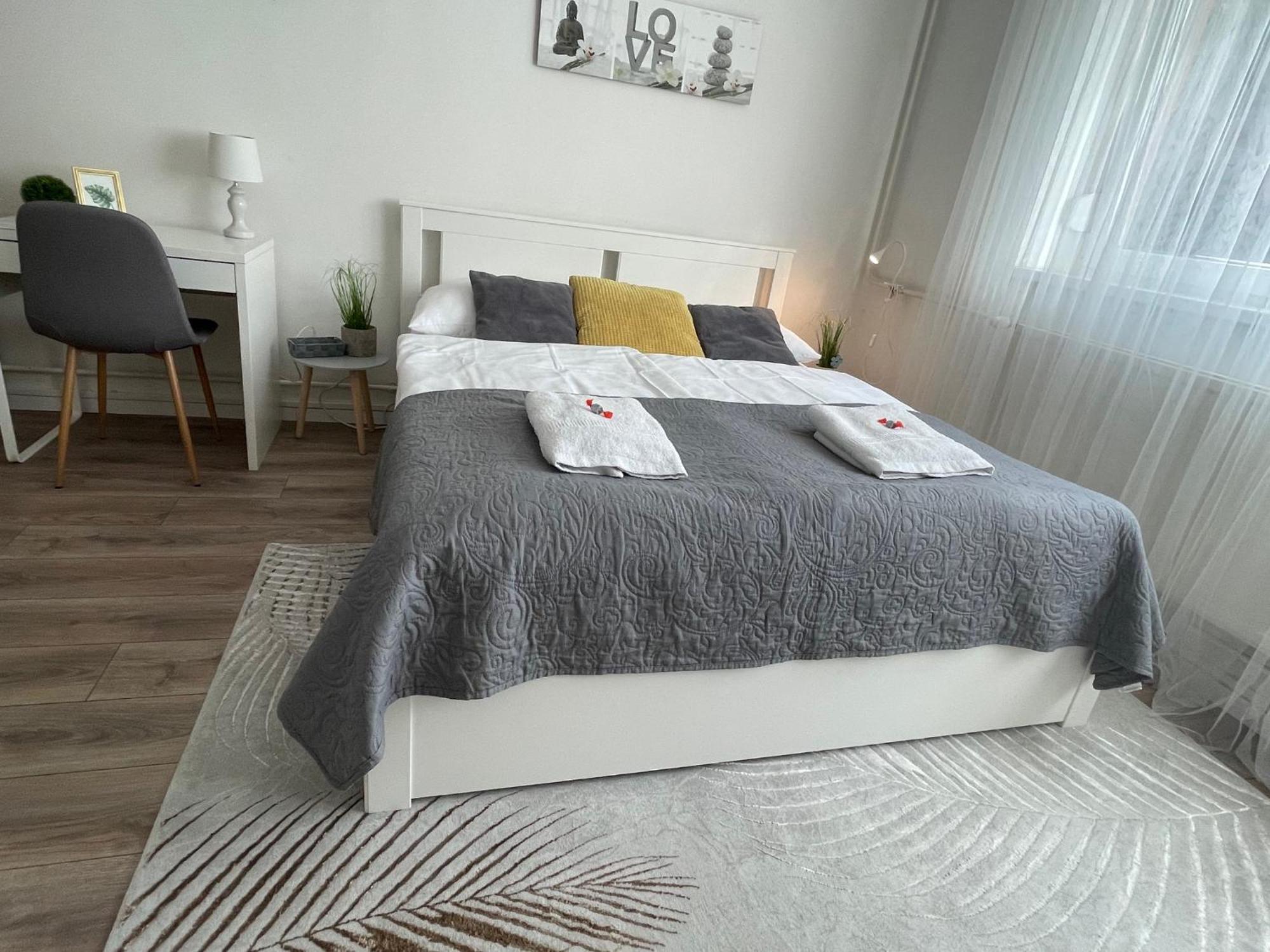 Magnolia Apartman Дьєр Екстер'єр фото